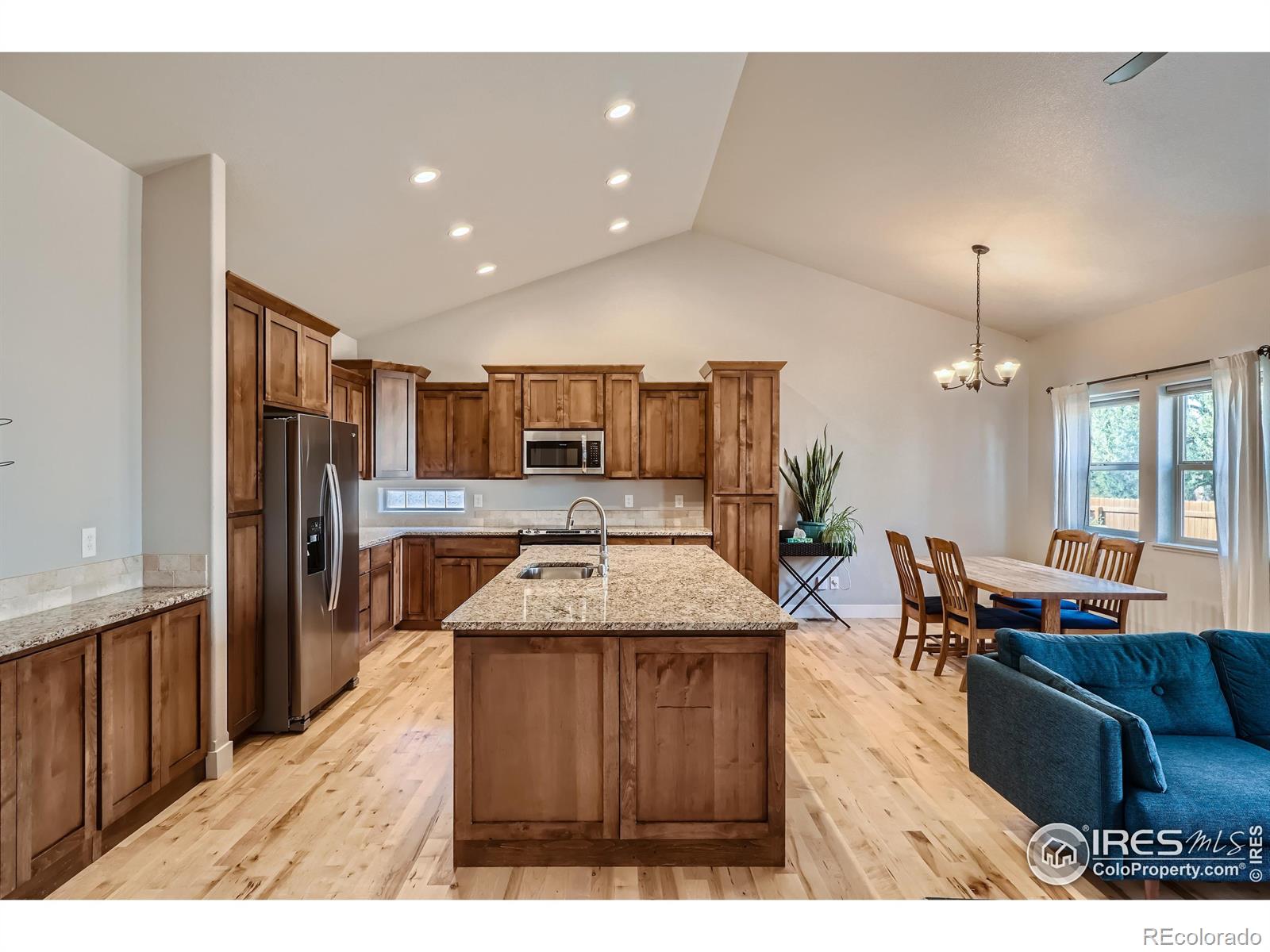 MLS Image #11 for 3108  lower loop drive,fort collins, Colorado