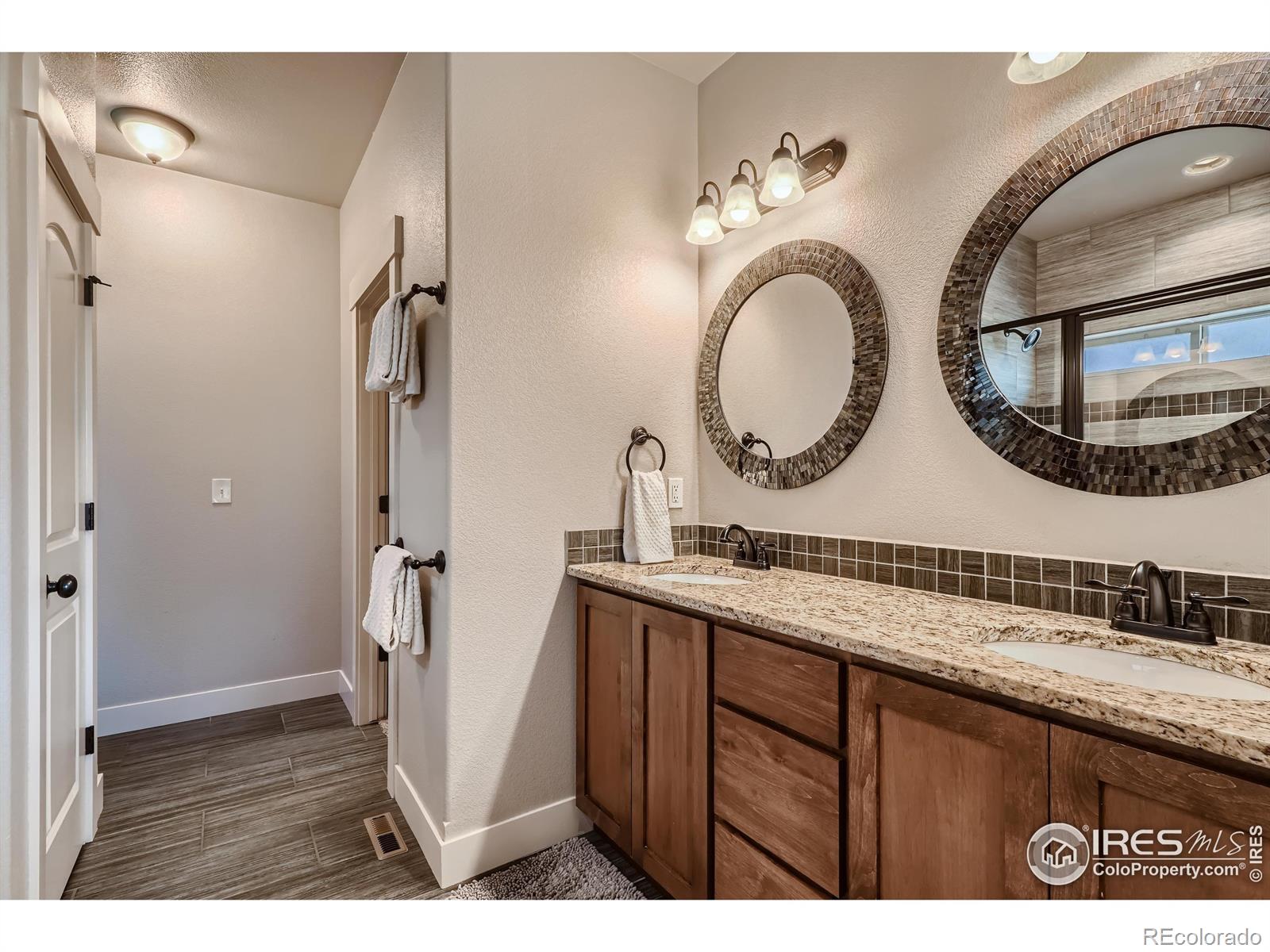 MLS Image #15 for 3108  lower loop drive,fort collins, Colorado