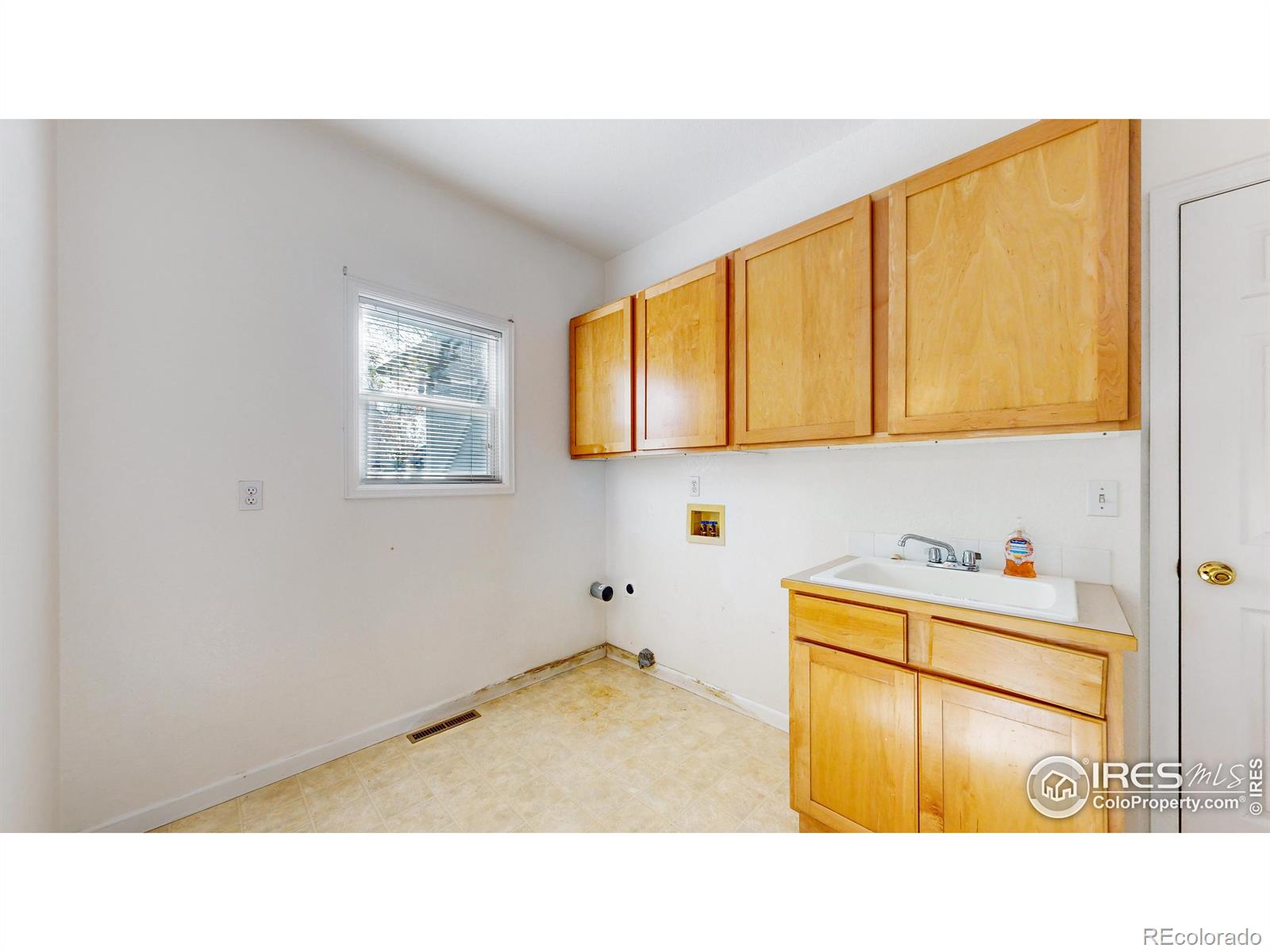 MLS Image #10 for 4726  westbury drive,fort collins, Colorado