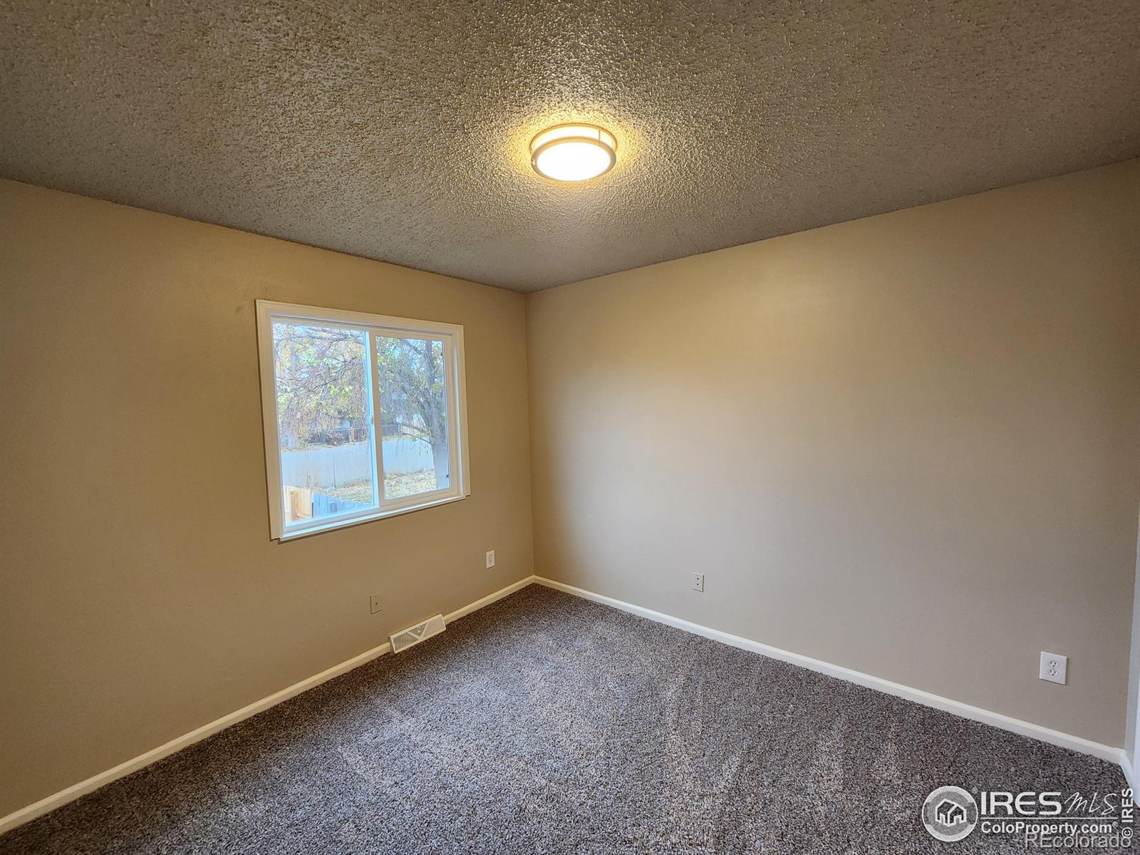 MLS Image #8 for 176  43rd ave ct,greeley, Colorado