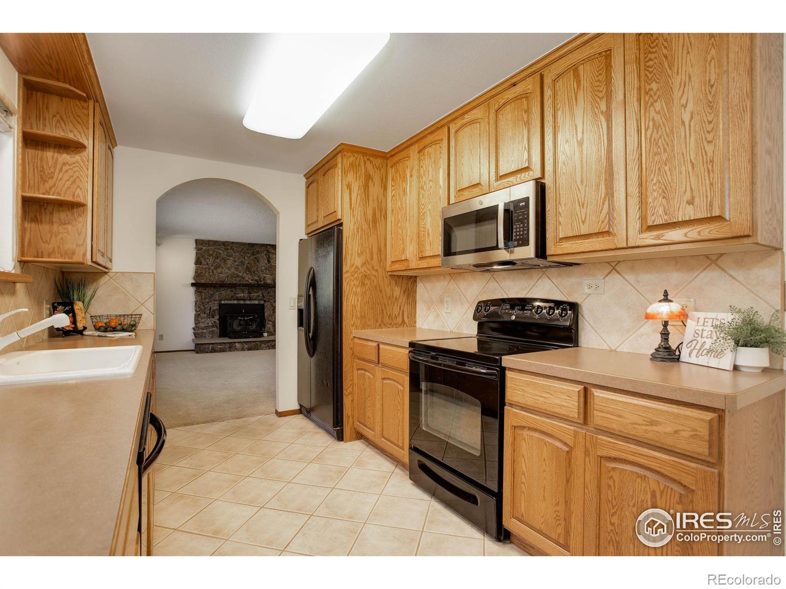 MLS Image #12 for 2539  fraser drive,loveland, Colorado