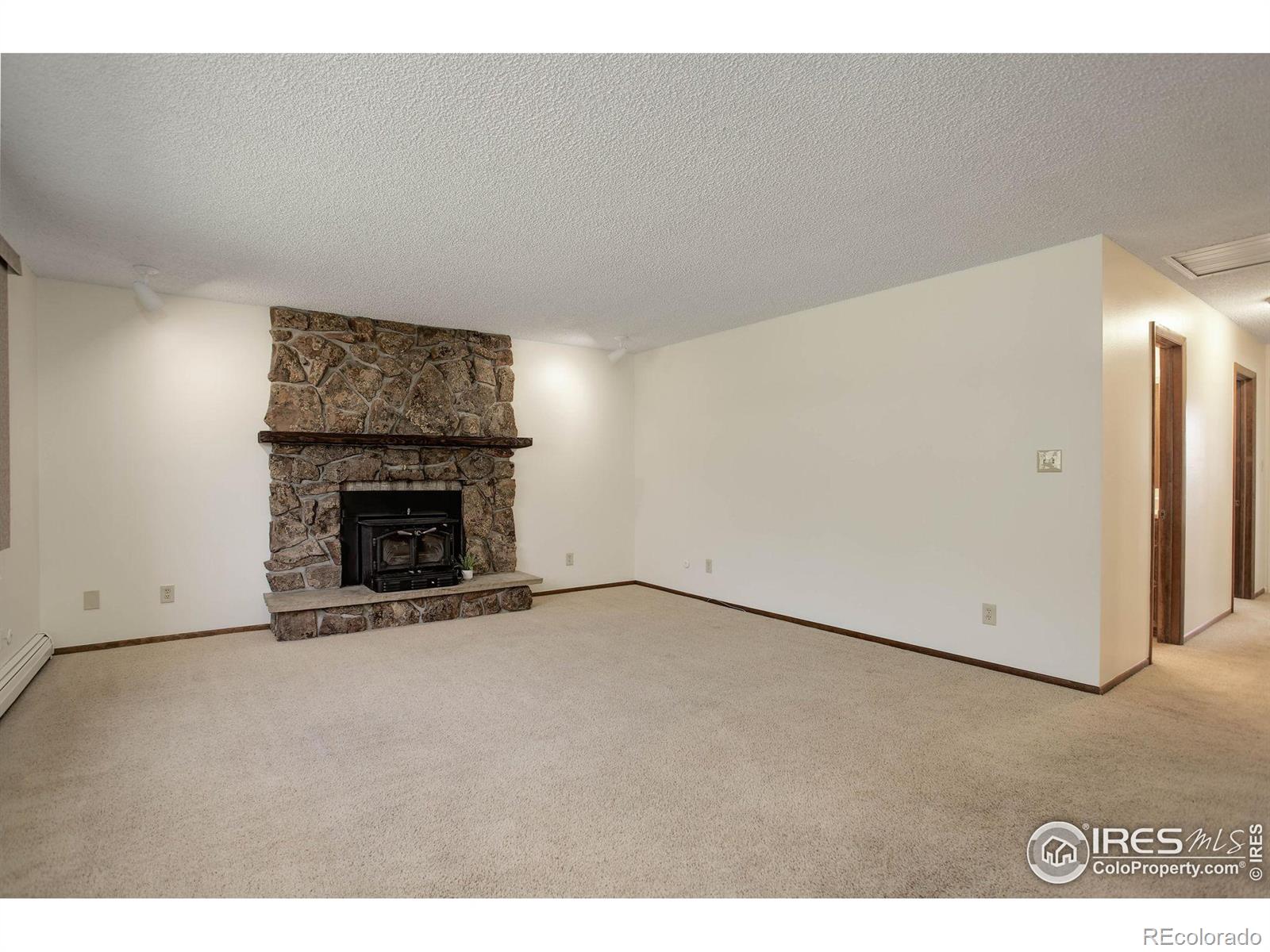 MLS Image #18 for 2539  fraser drive,loveland, Colorado