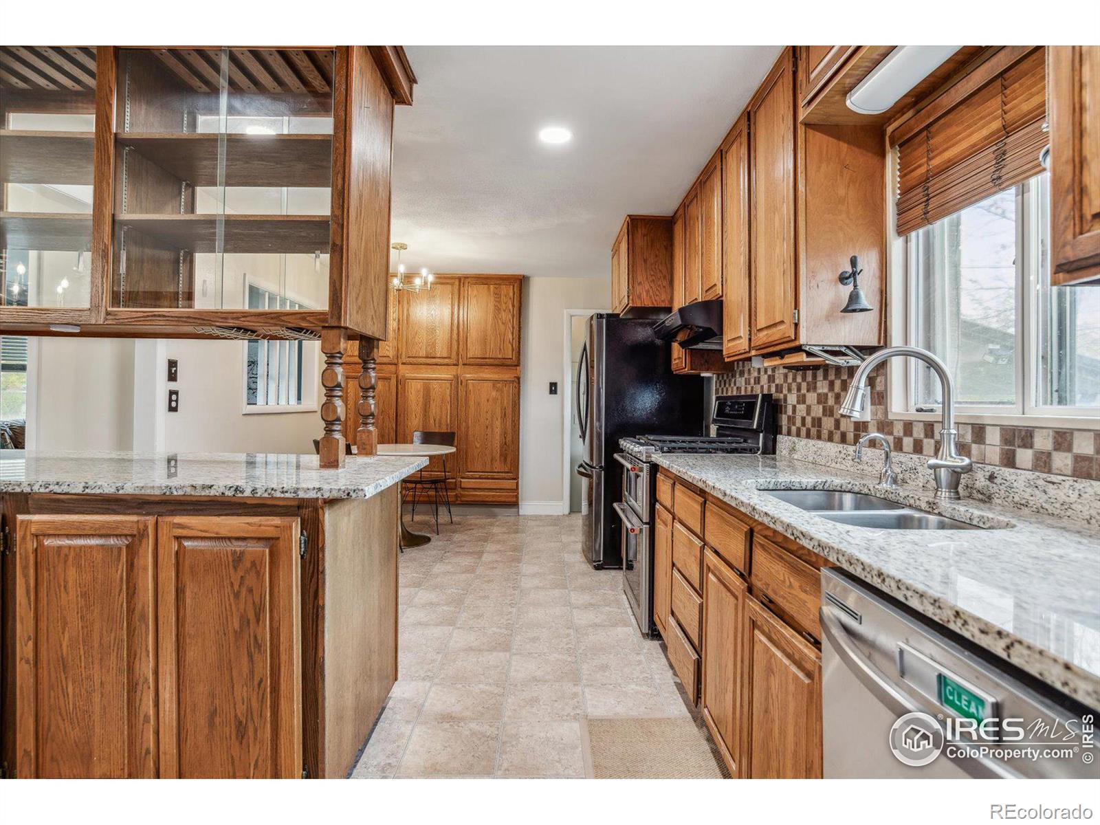 MLS Image #16 for 7856  cyd drive,denver, Colorado