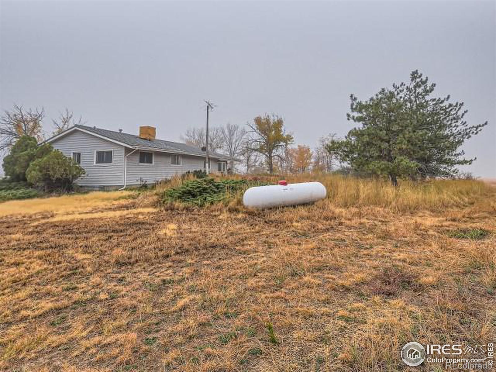 MLS Image #24 for 21495  county road 4 ,hudson, Colorado
