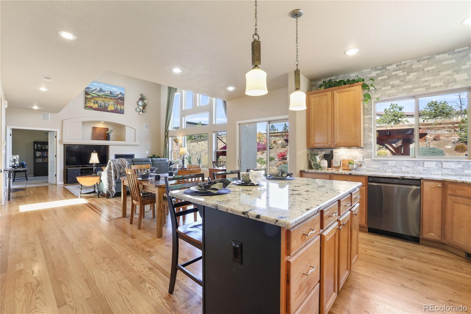 MLS Image #11 for 1392  oakmont drive,colorado springs, Colorado