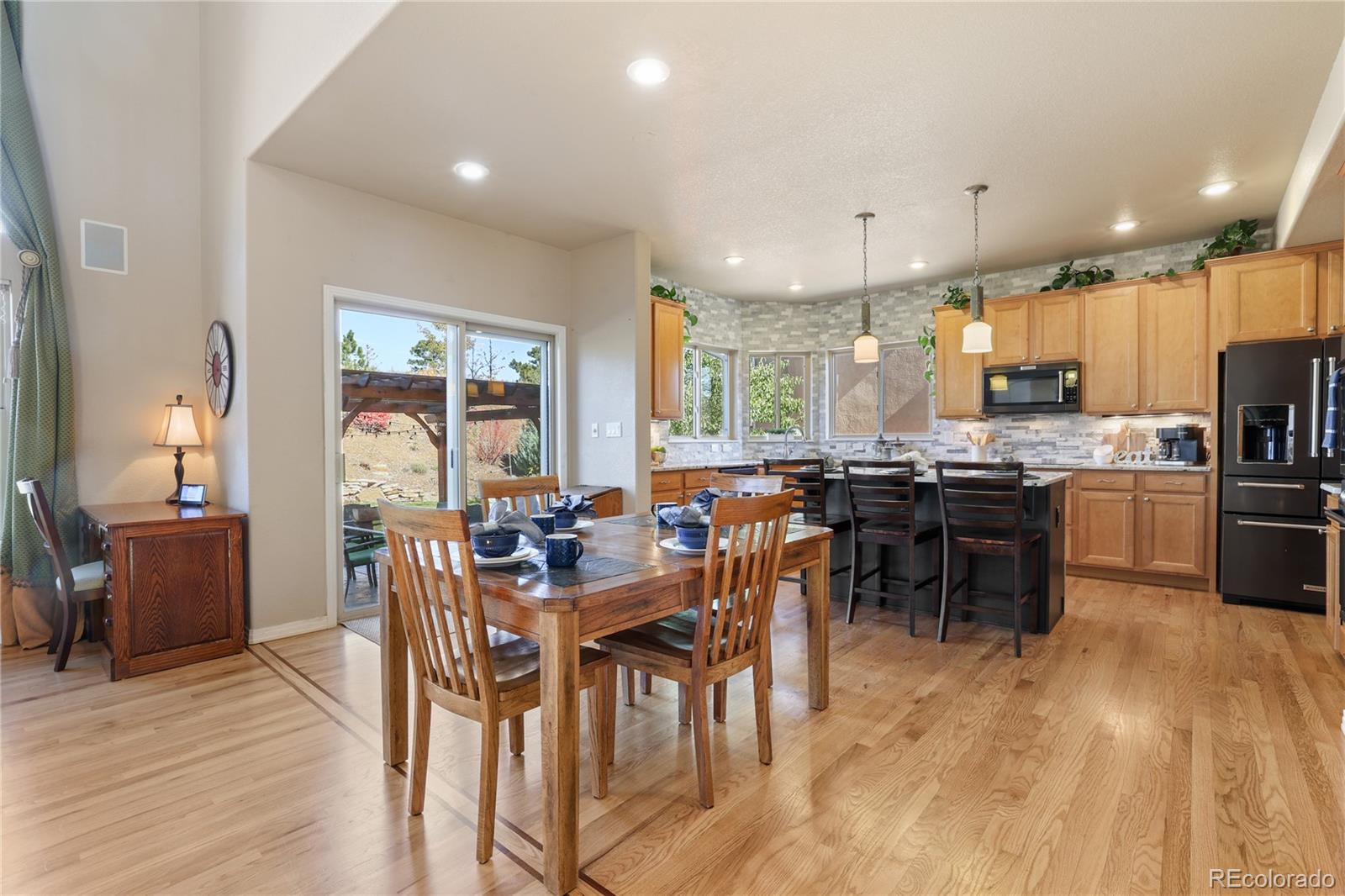 MLS Image #8 for 1392  oakmont drive,colorado springs, Colorado