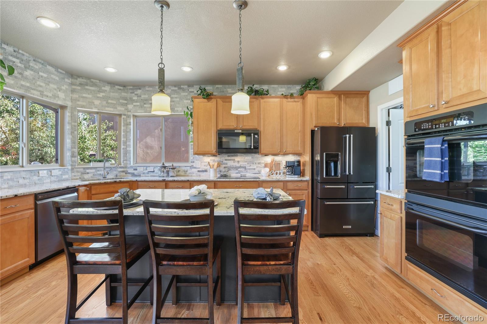 MLS Image #9 for 1392  oakmont drive,colorado springs, Colorado