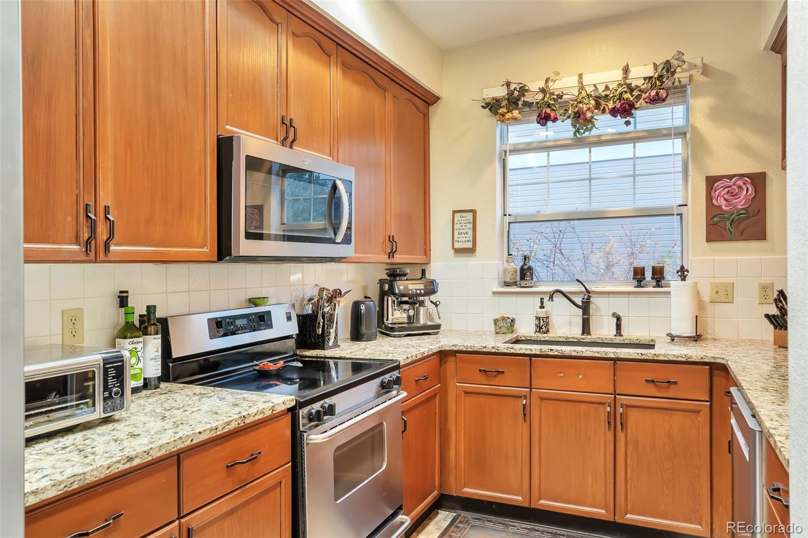 MLS Image #16 for 4056 s abilene circle,aurora, Colorado