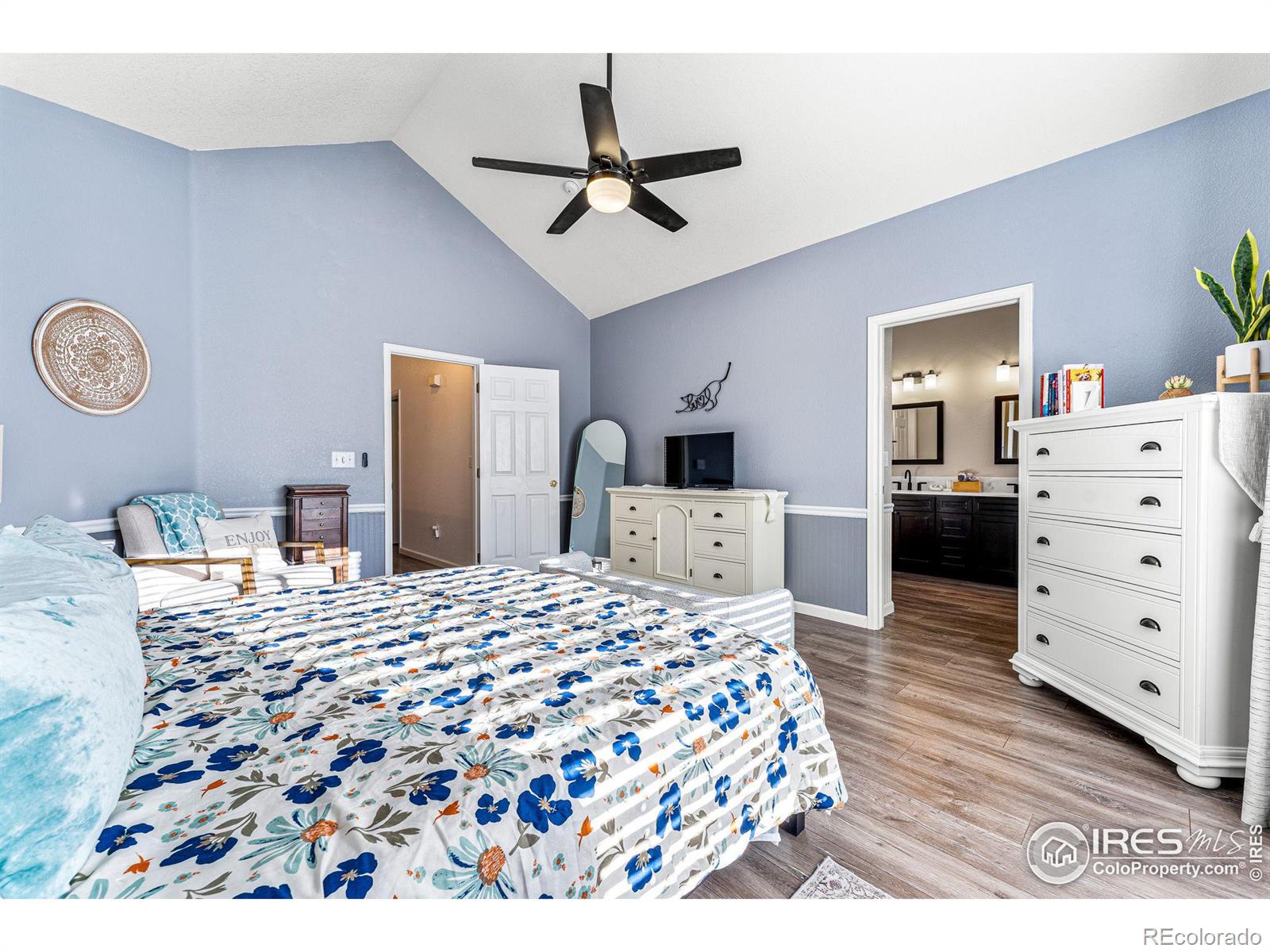 MLS Image #15 for 3647  clover creek lane,longmont, Colorado