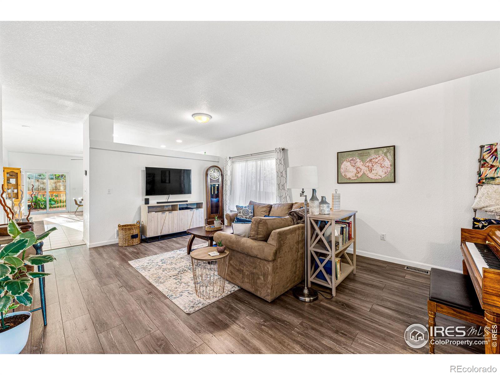 MLS Image #2 for 3647  clover creek lane,longmont, Colorado