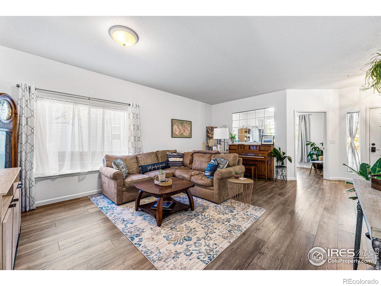 MLS Image #5 for 3647  clover creek lane,longmont, Colorado