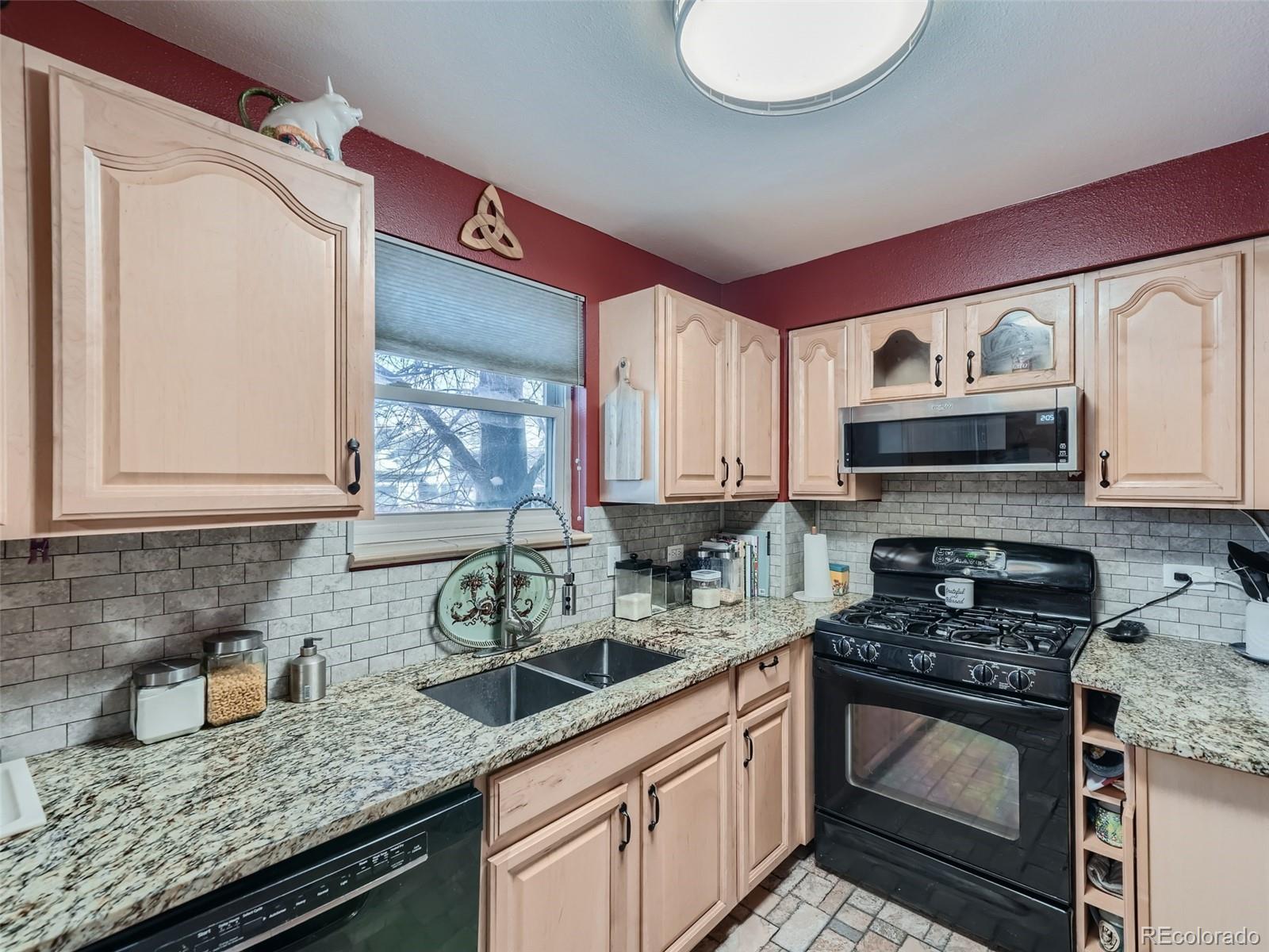 MLS Image #13 for 1301  emporia street,aurora, Colorado