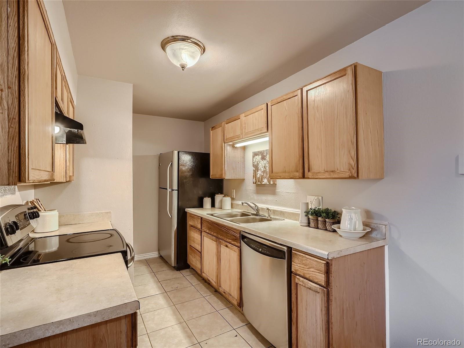 MLS Image #7 for 16359 w 10th avenue x3,golden, Colorado