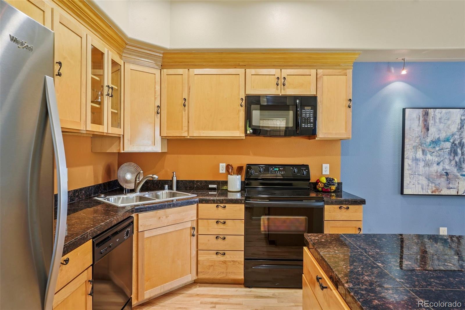 MLS Image #8 for 180  cook street 103,denver, Colorado