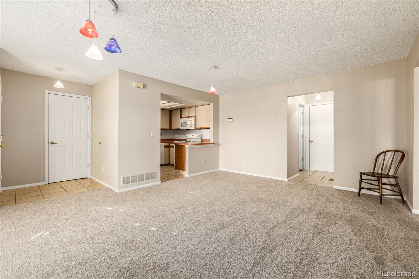 MLS Image #9 for 12695 e pacific circle,aurora, Colorado