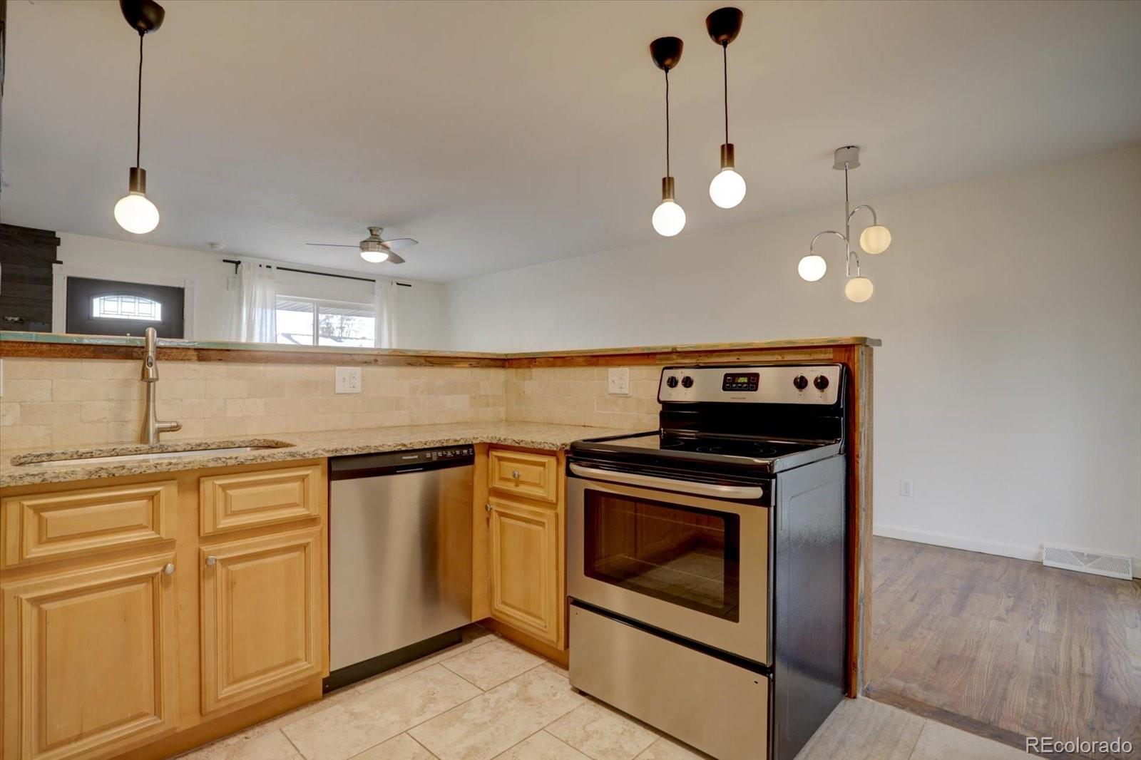 MLS Image #9 for 961  cortez street,denver, Colorado