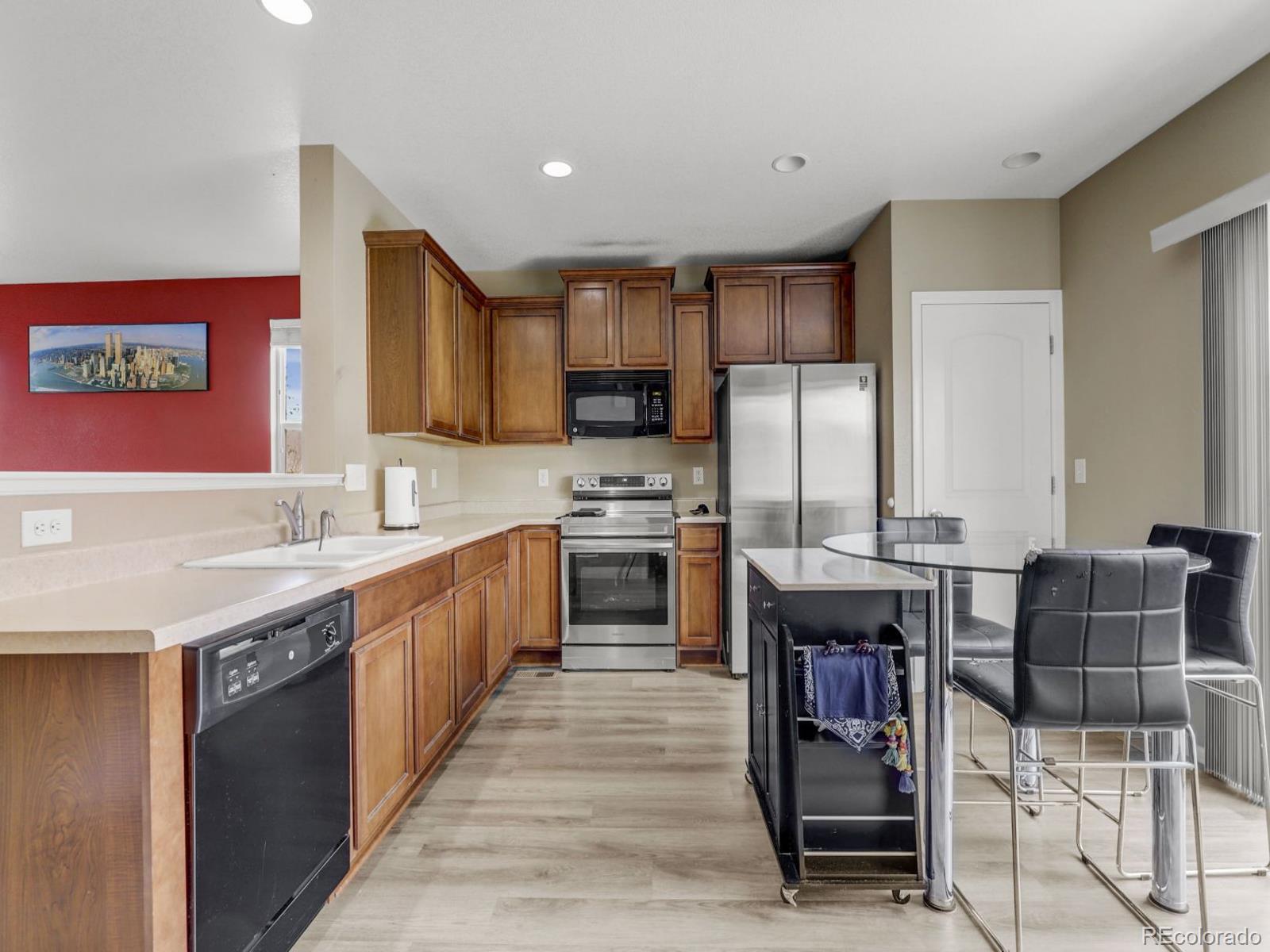 MLS Image #5 for 11036  oakland drive,commerce city, Colorado
