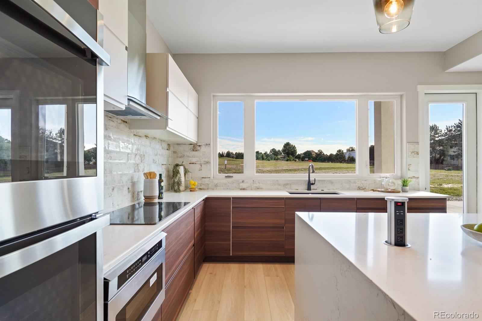 MLS Image #12 for 25  huntington beach drive,colorado springs, Colorado