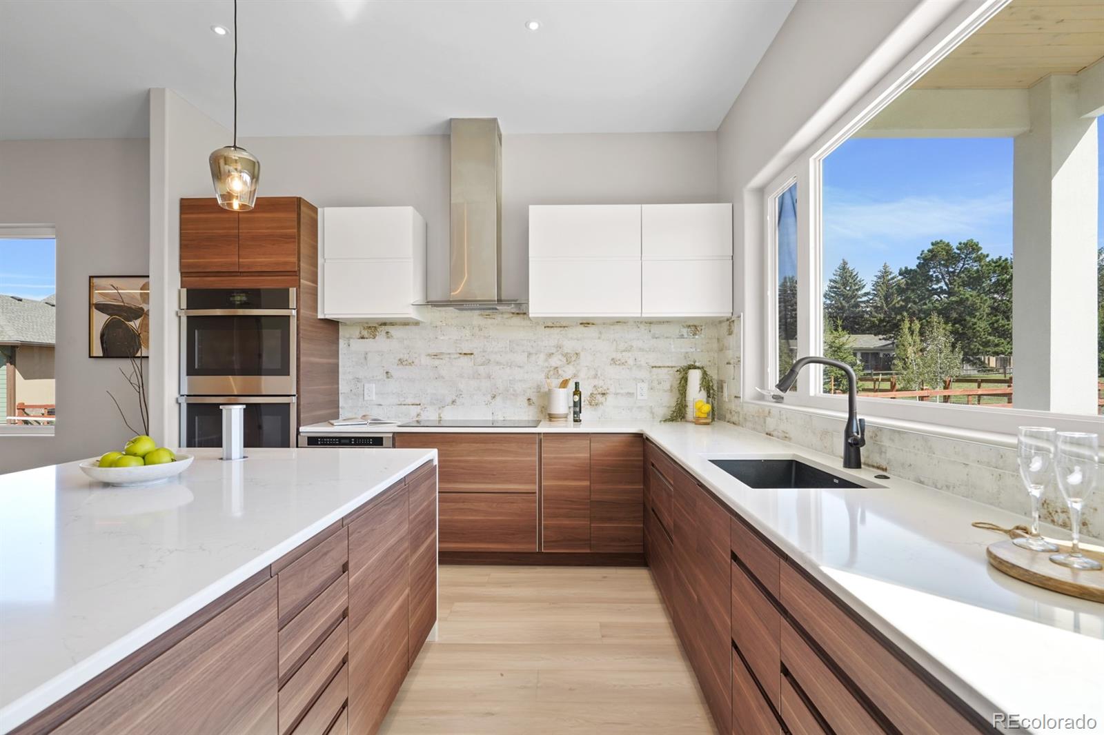 MLS Image #13 for 25  huntington beach drive,colorado springs, Colorado