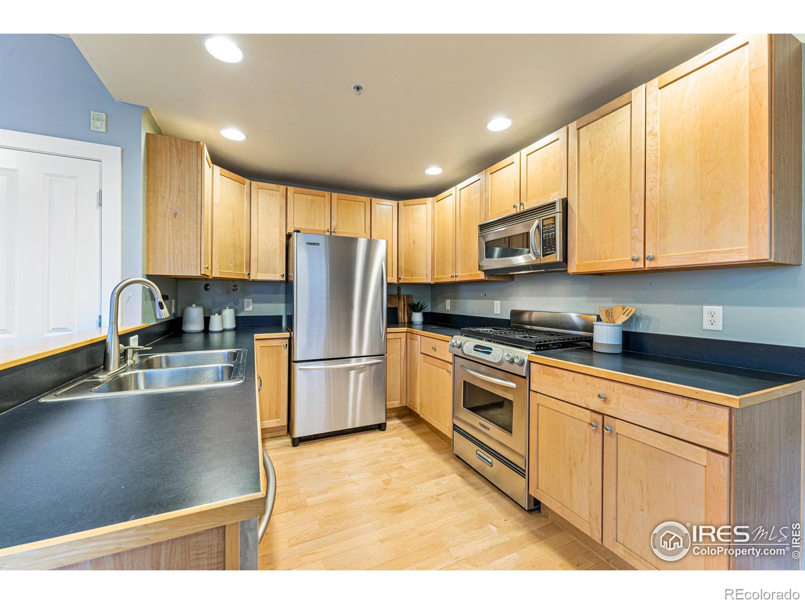 MLS Image #8 for 3210  iron forge place,boulder, Colorado