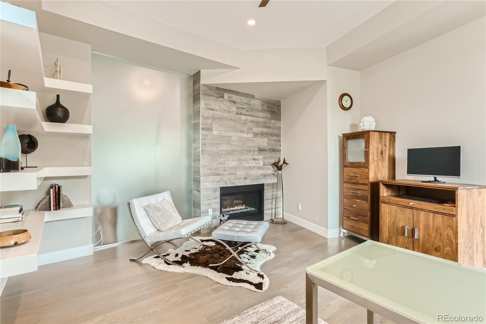 MLS Image #10 for 83 n magnolia way,denver, Colorado