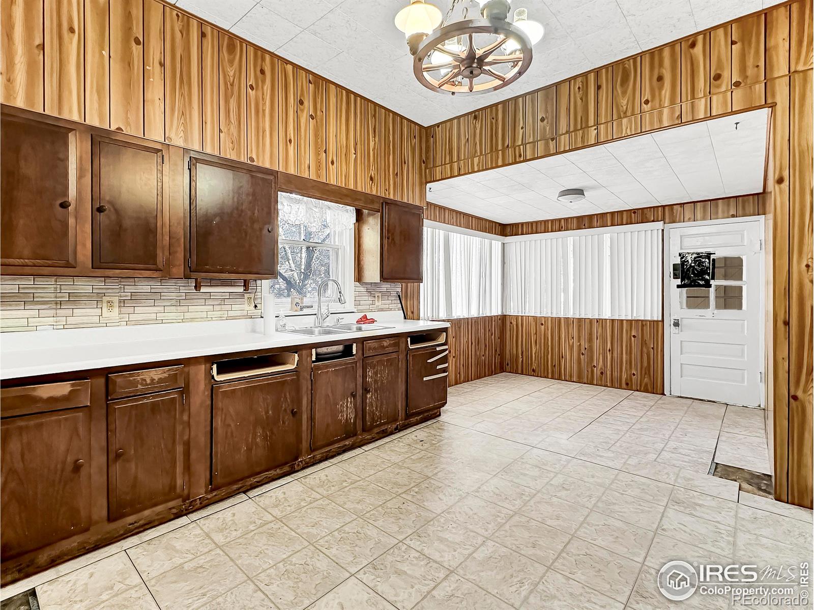 MLS Image #4 for 211  phelps street,sterling, Colorado
