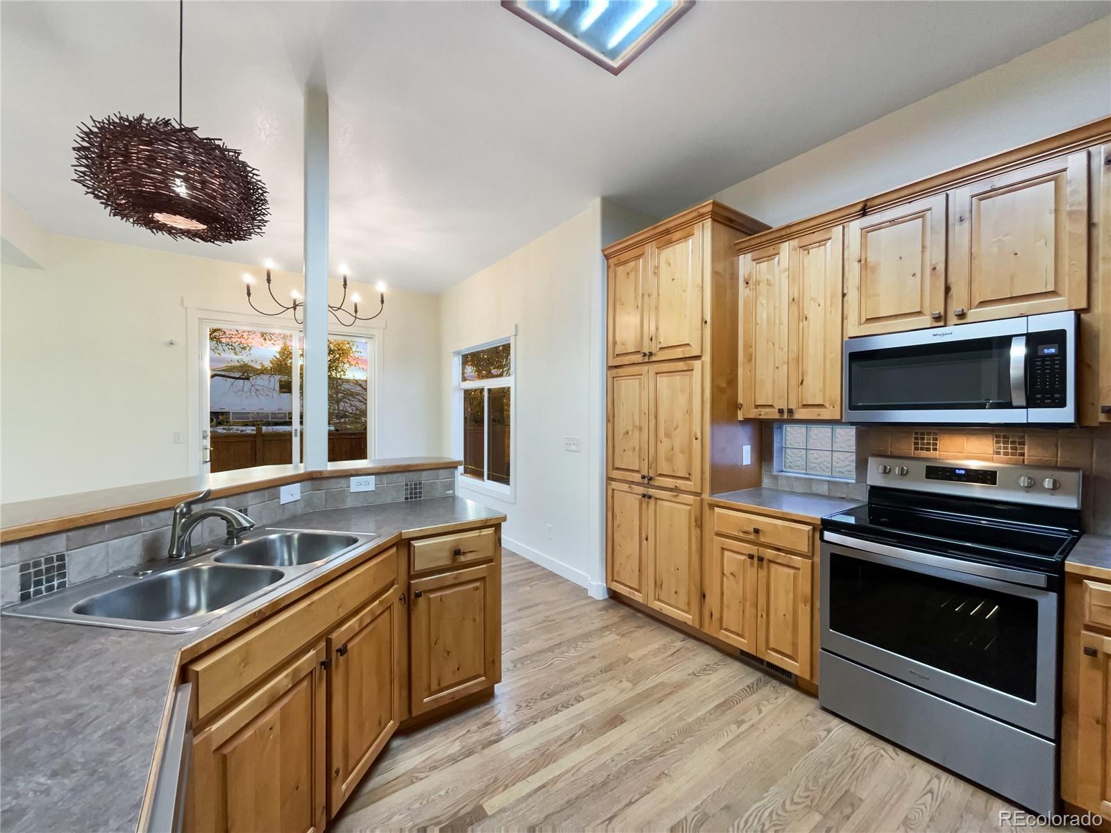 MLS Image #9 for 663  modena court,loveland, Colorado