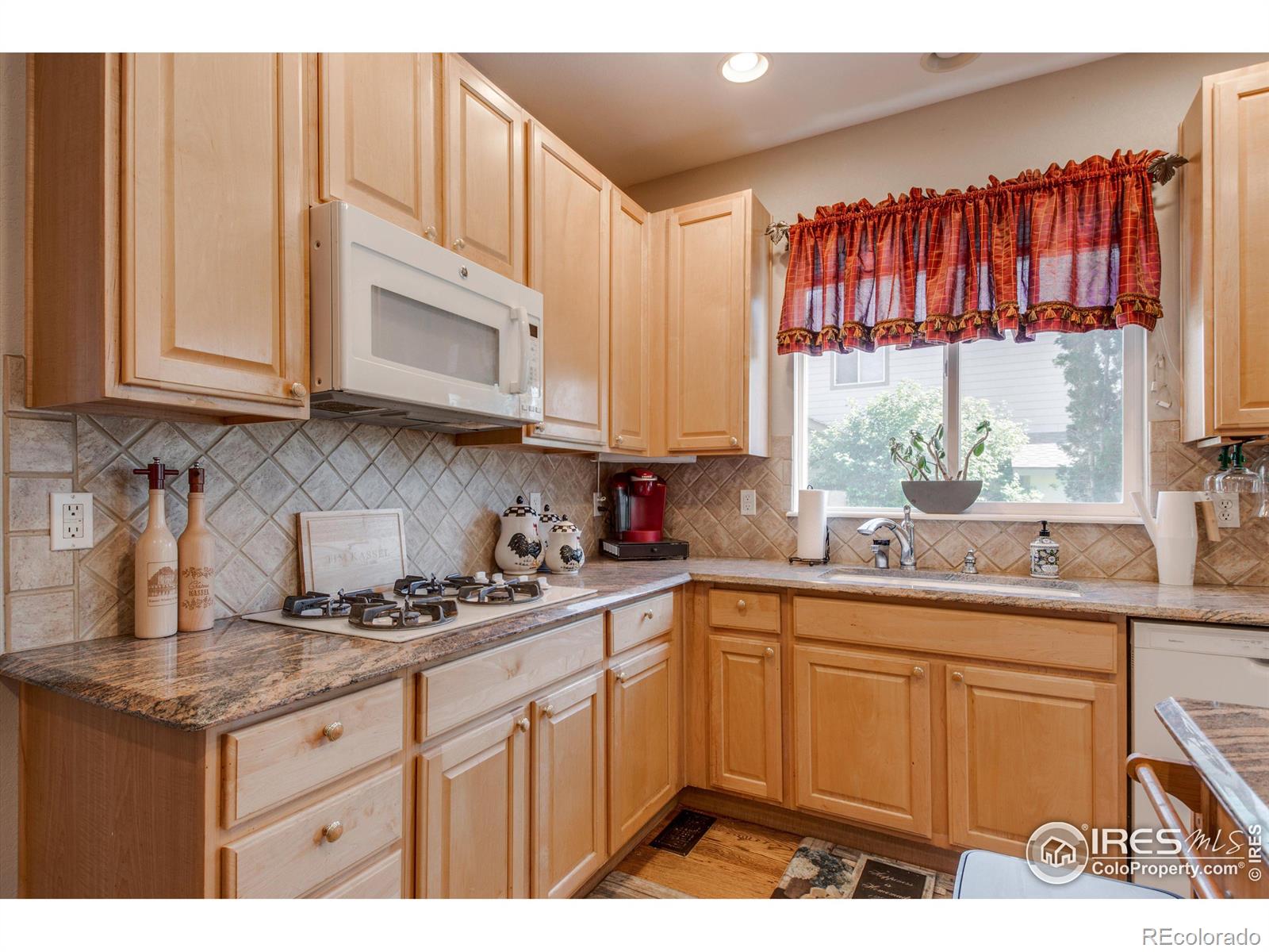 MLS Image #12 for 11730  elmer linn drive,longmont, Colorado