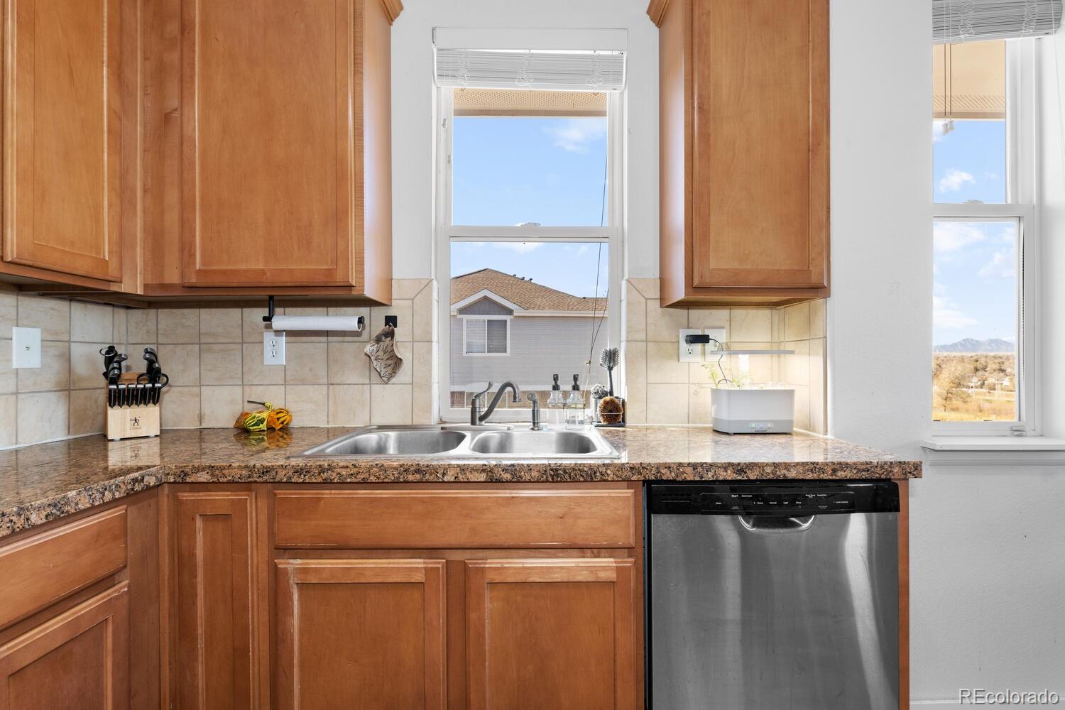 MLS Image #12 for 10089 w 55th drive,arvada, Colorado