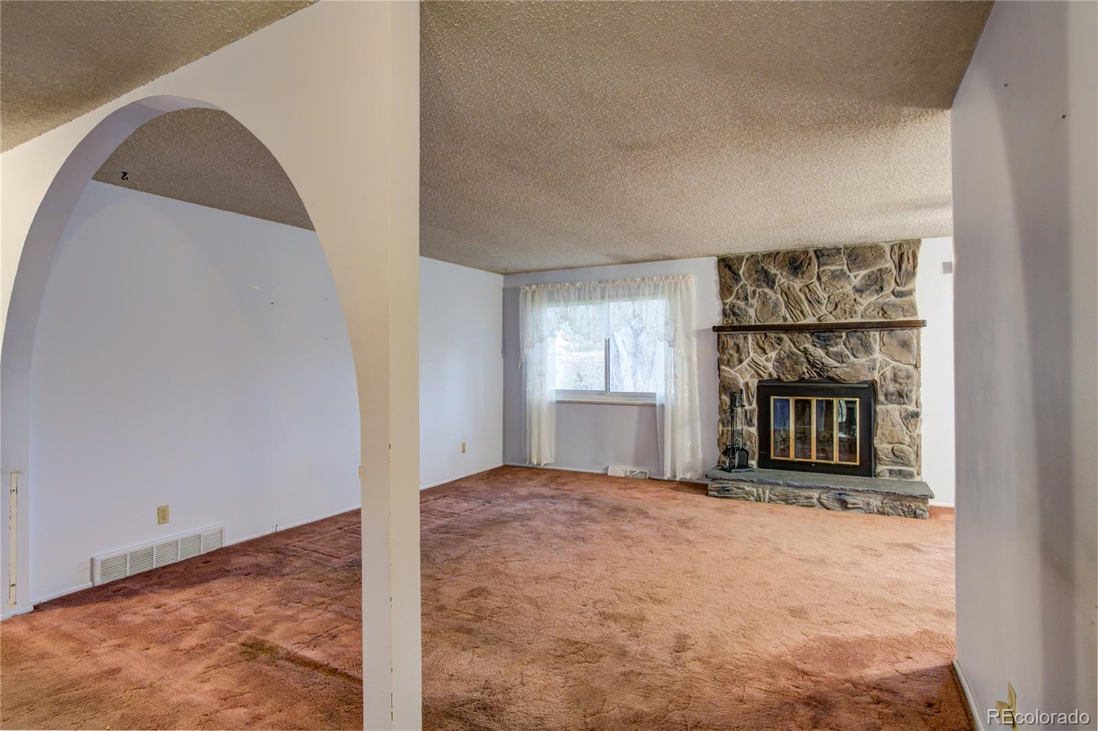 MLS Image #11 for 2945 s teller street,denver, Colorado