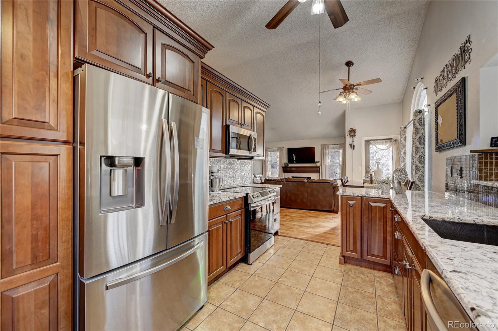 MLS Image #7 for 12082 w 84th place,arvada, Colorado