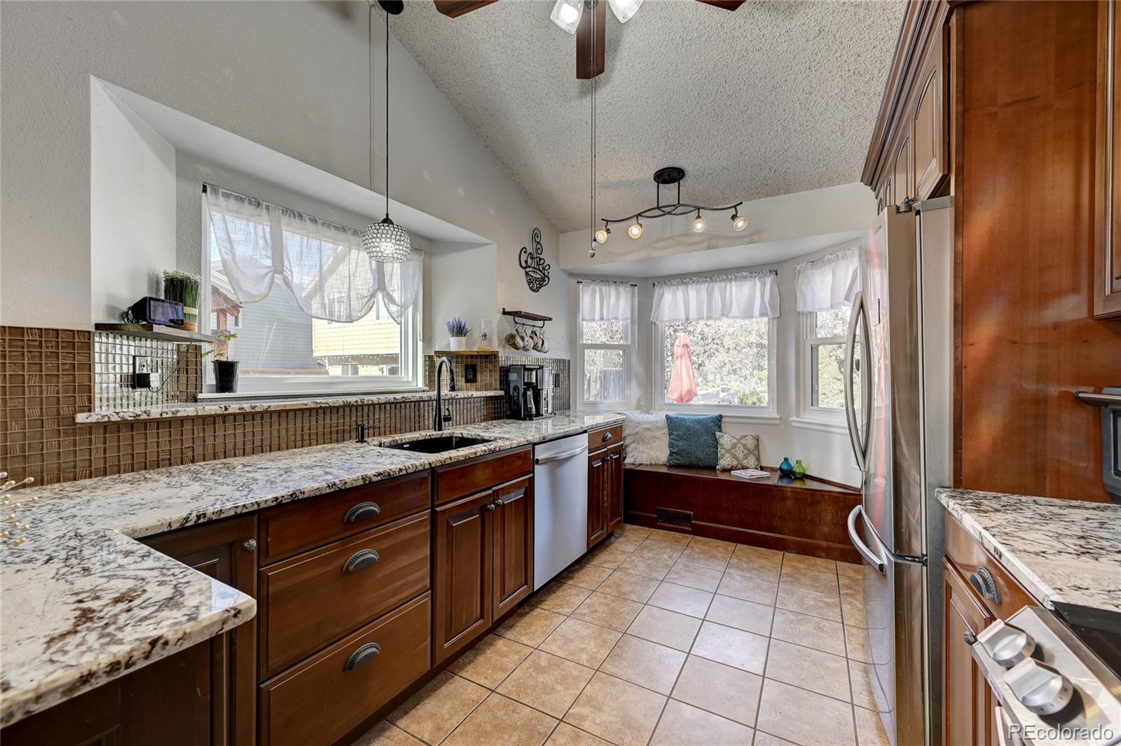 MLS Image #8 for 12082 w 84th place,arvada, Colorado