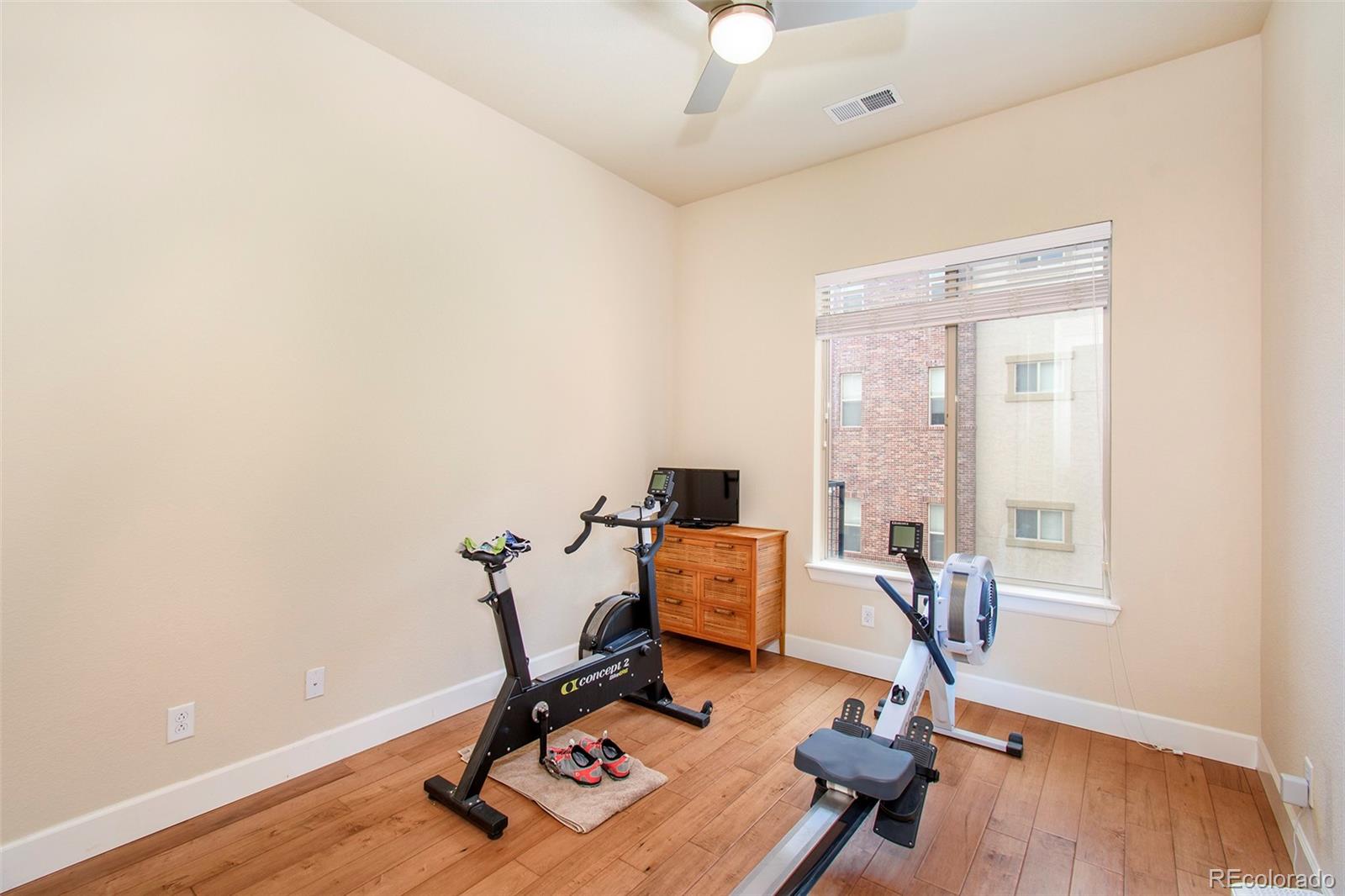 MLS Image #10 for 305  inverness way 203,englewood, Colorado
