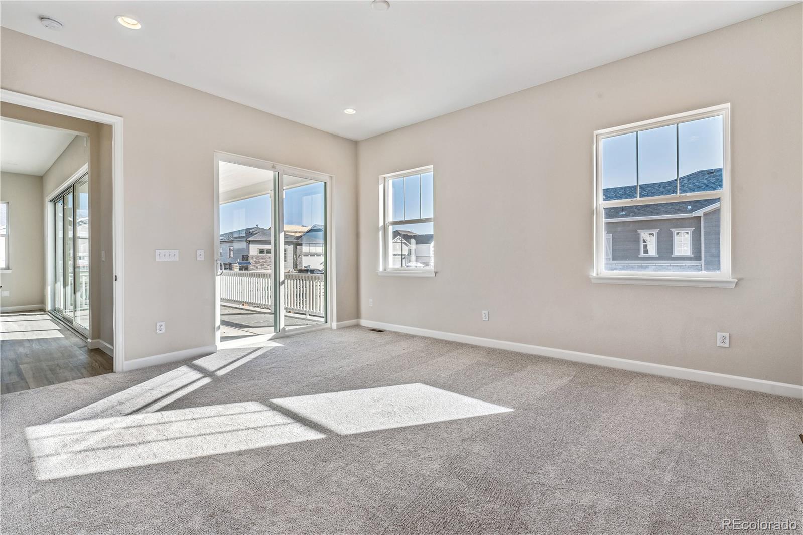 MLS Image #13 for 24590 e 36th avenue,aurora, Colorado