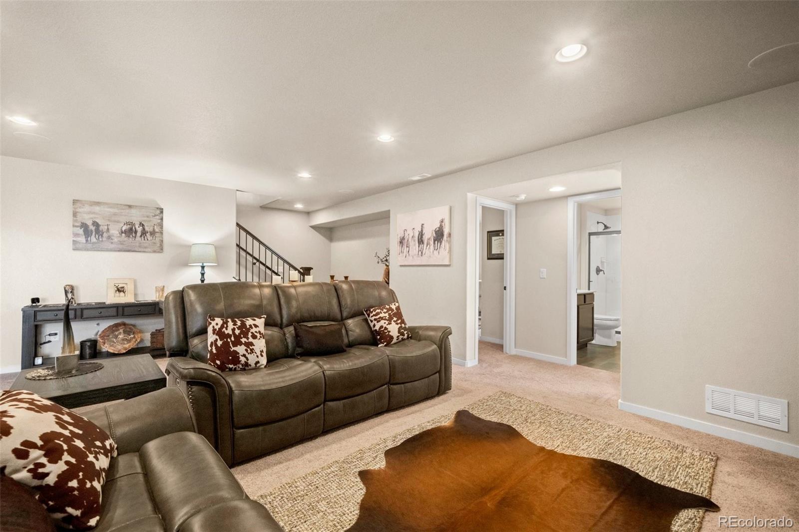 MLS Image #41 for 927  graywoods trace,monument, Colorado