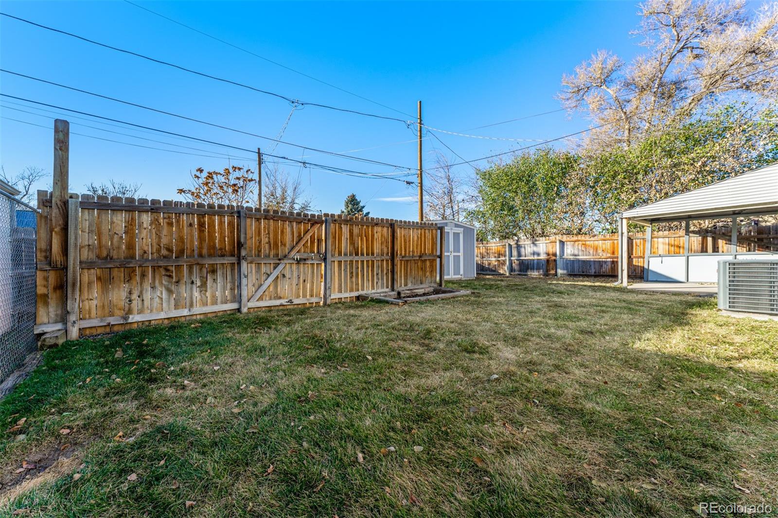 MLS Image #29 for 1983  syracuse street,denver, Colorado