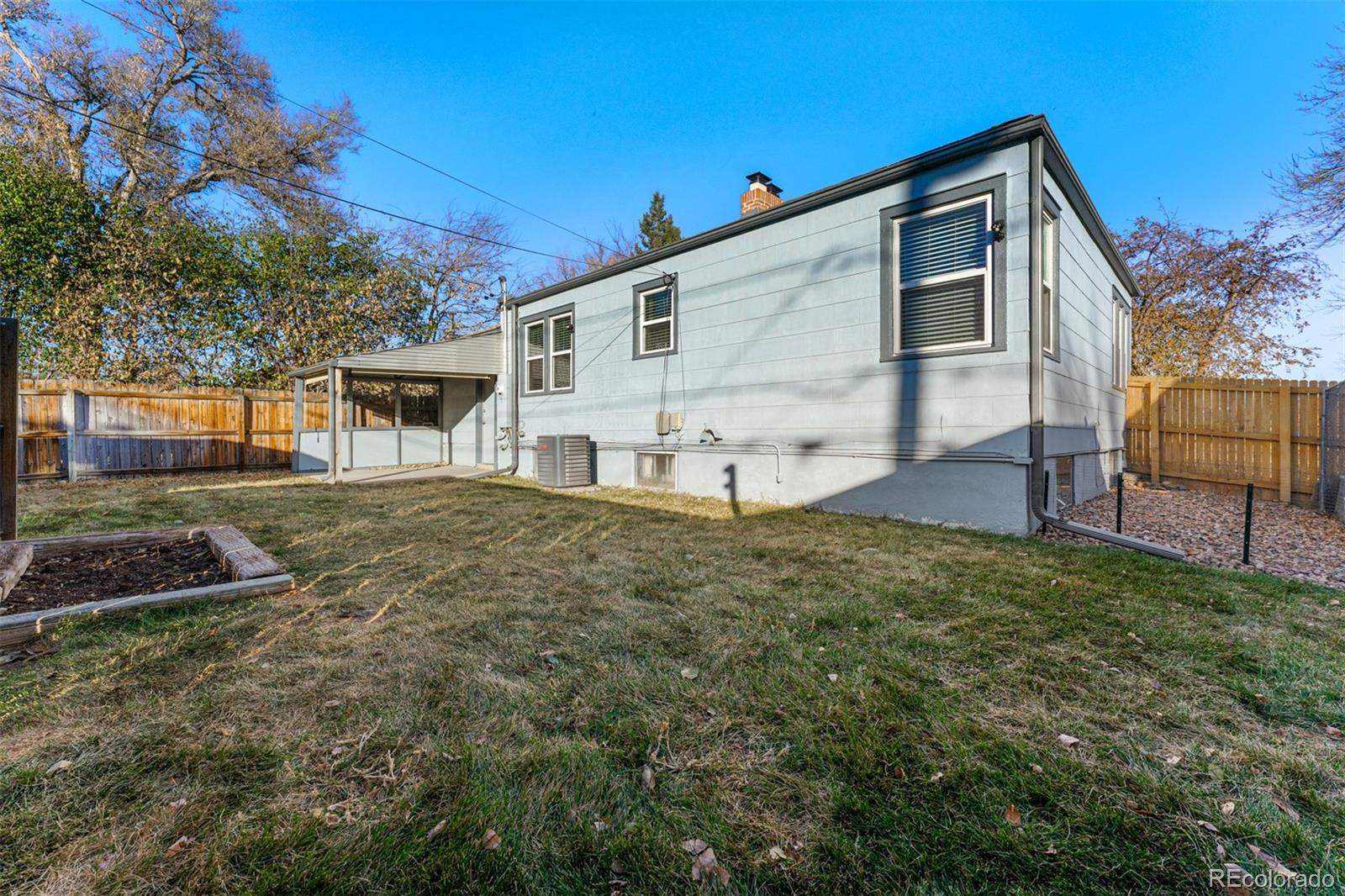 MLS Image #30 for 1983  syracuse street,denver, Colorado