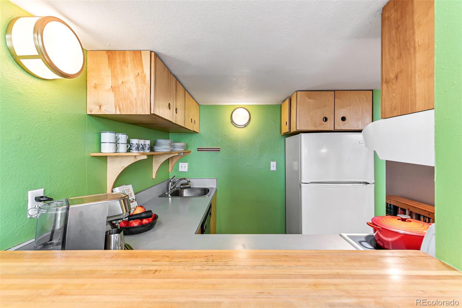 MLS Image #11 for 108 w byers place 104,denver, Colorado