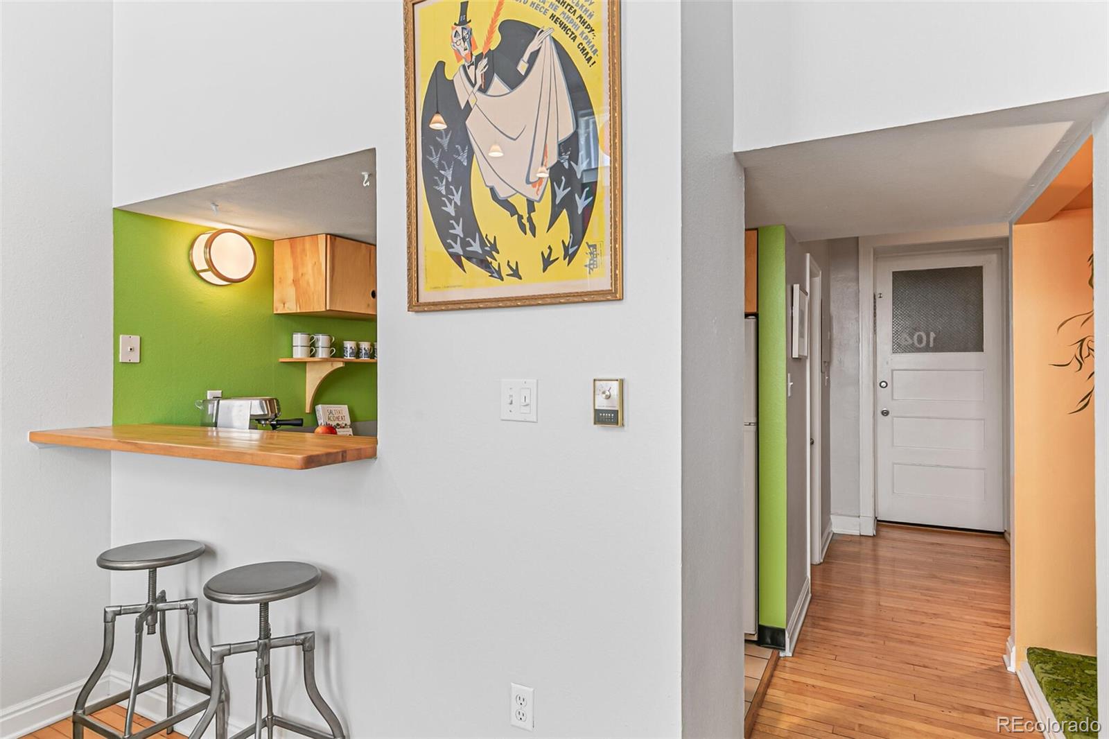 MLS Image #6 for 108 w byers place 104,denver, Colorado