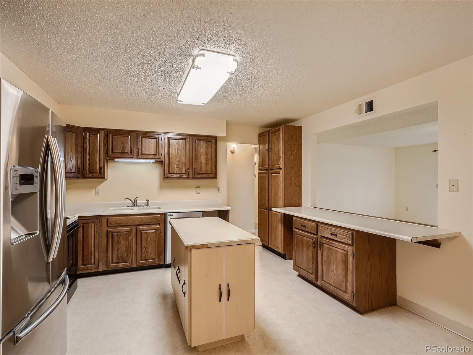 MLS Image #12 for 12565  sheridan boulevard,broomfield, Colorado