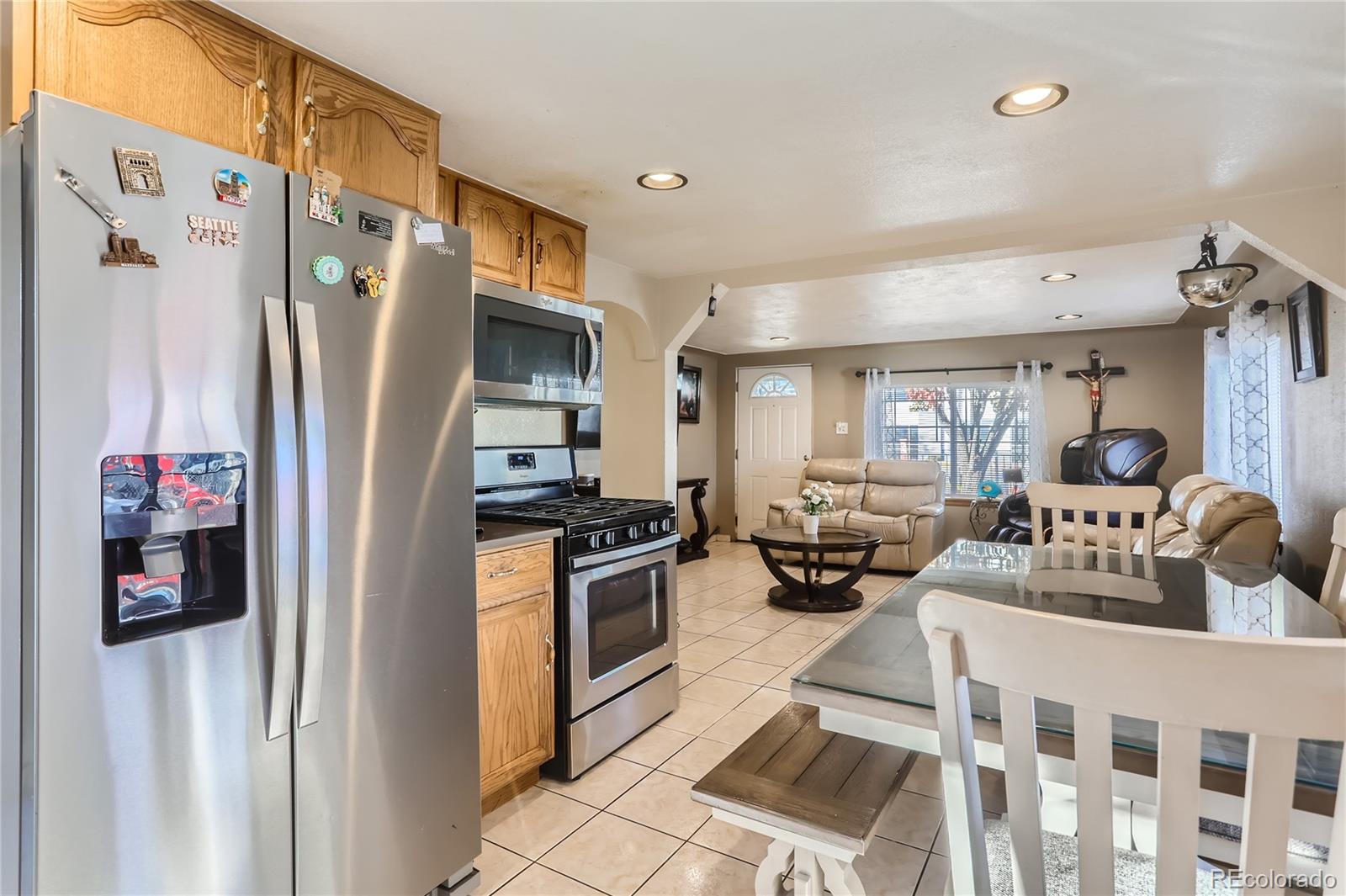 MLS Image #11 for 440 e 62nd avenue,denver, Colorado