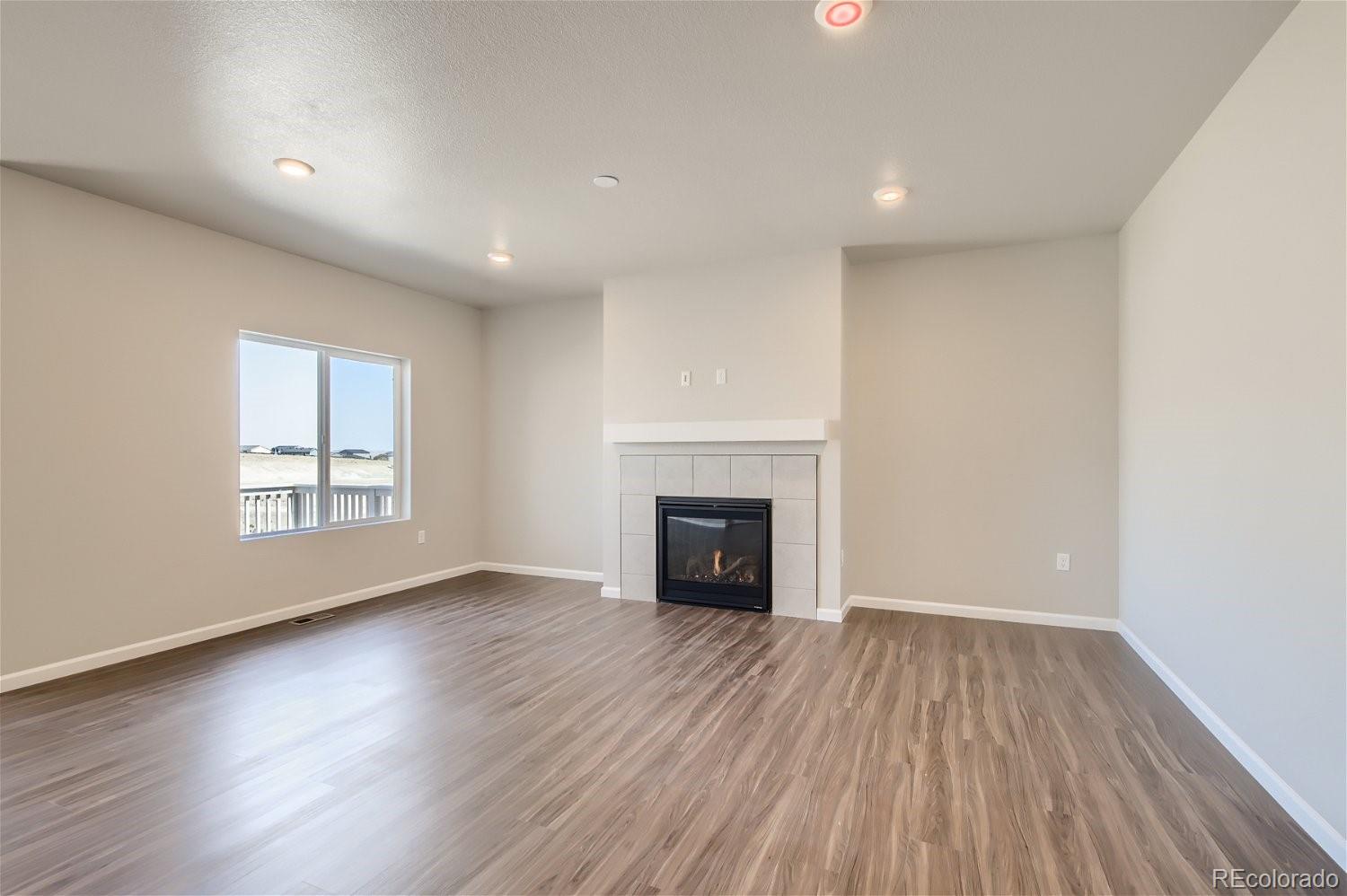 MLS Image #4 for 12462 e 100th place,commerce city, Colorado