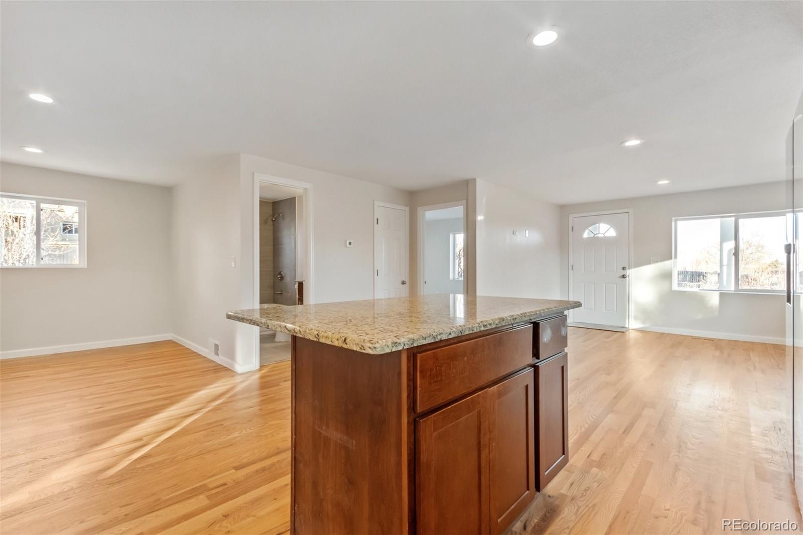 MLS Image #10 for 3075 s bryant street,denver, Colorado