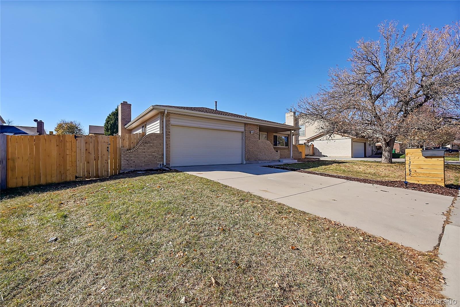 MLS Image #1 for 13782  omega circle,littleton, Colorado