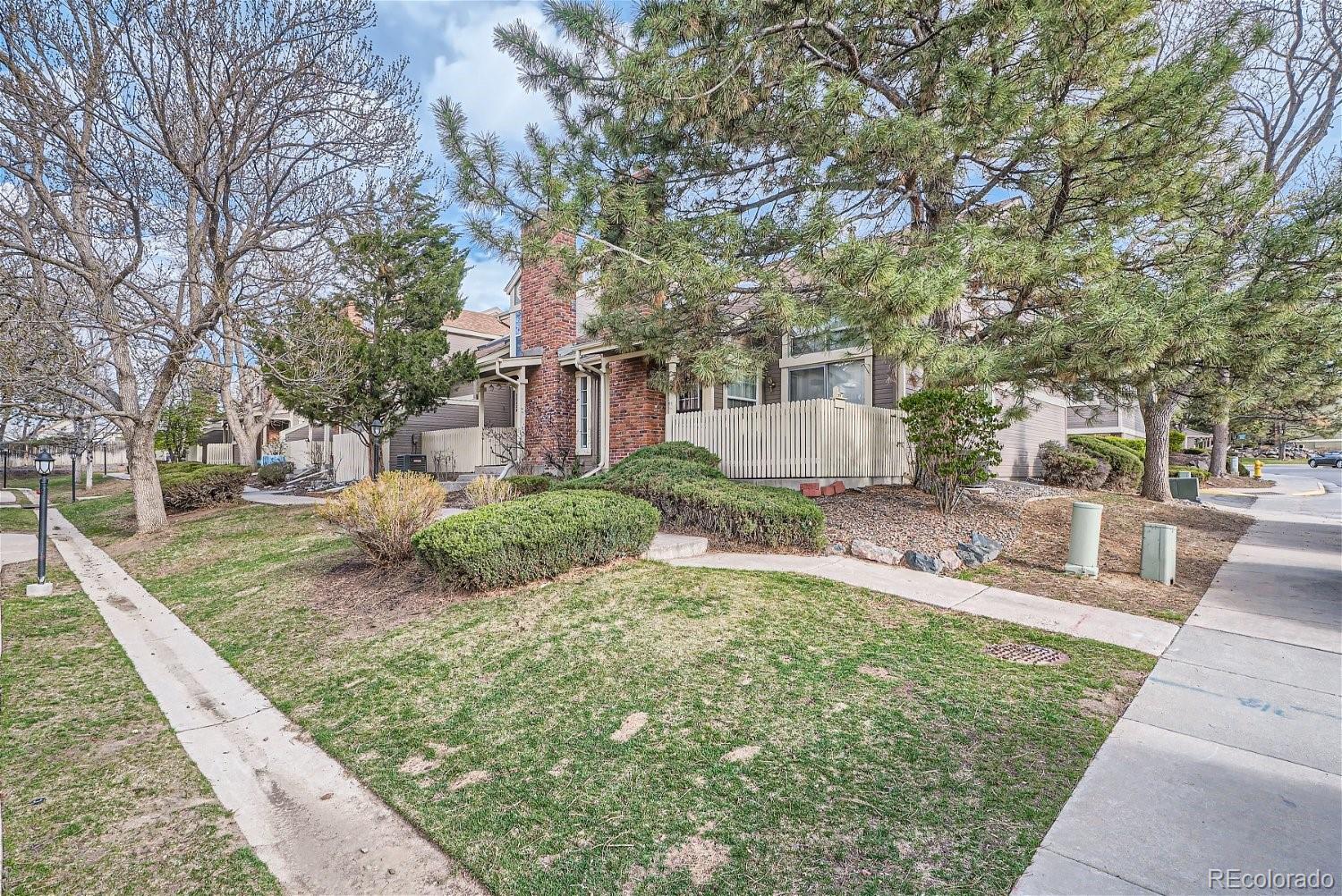 MLS Image #1 for 2002 s helena street c,aurora, Colorado