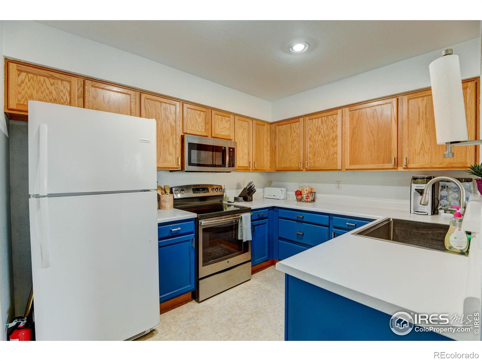 MLS Image #10 for 930  button rock drive,longmont, Colorado