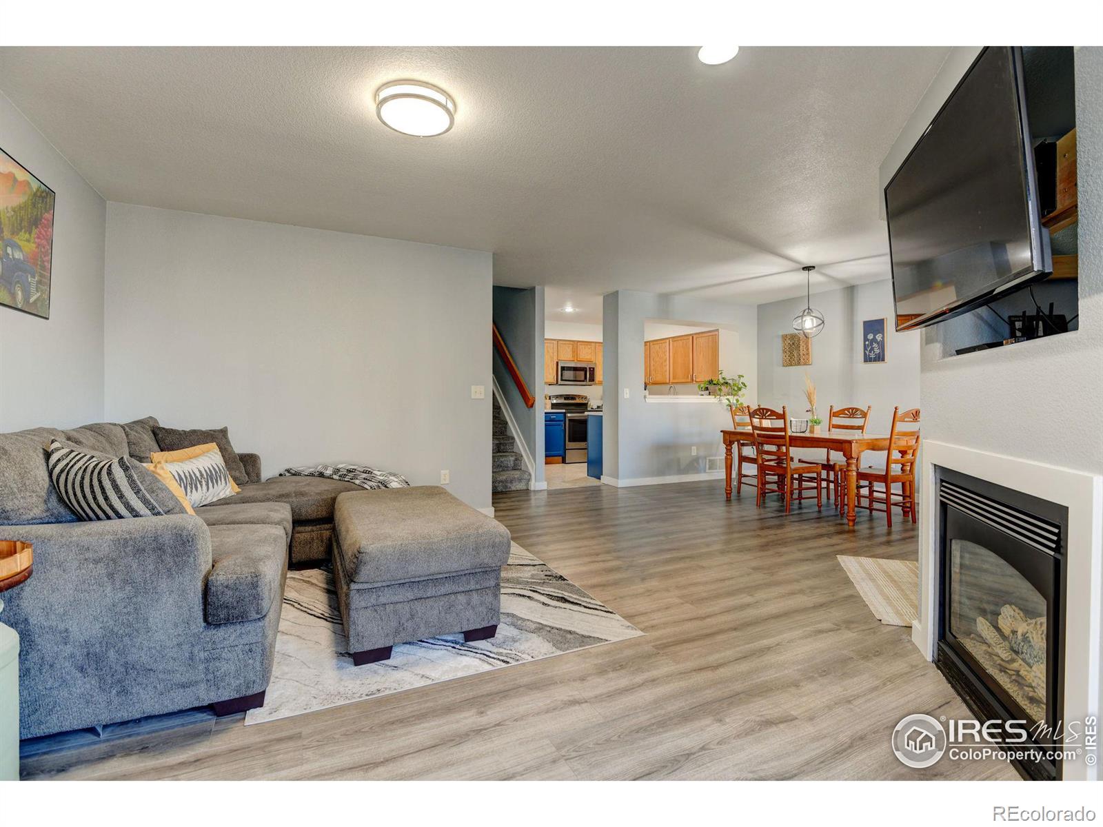 MLS Image #3 for 930  button rock drive,longmont, Colorado