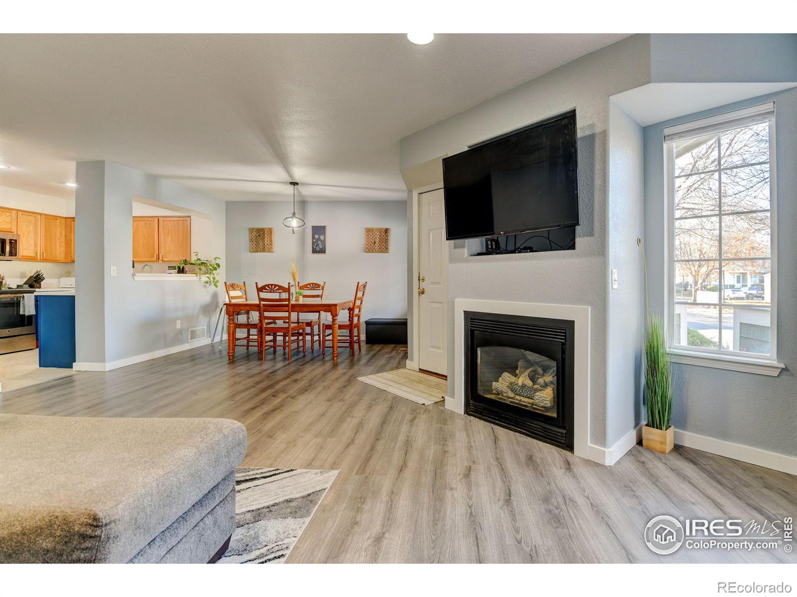 MLS Image #4 for 930  button rock drive,longmont, Colorado