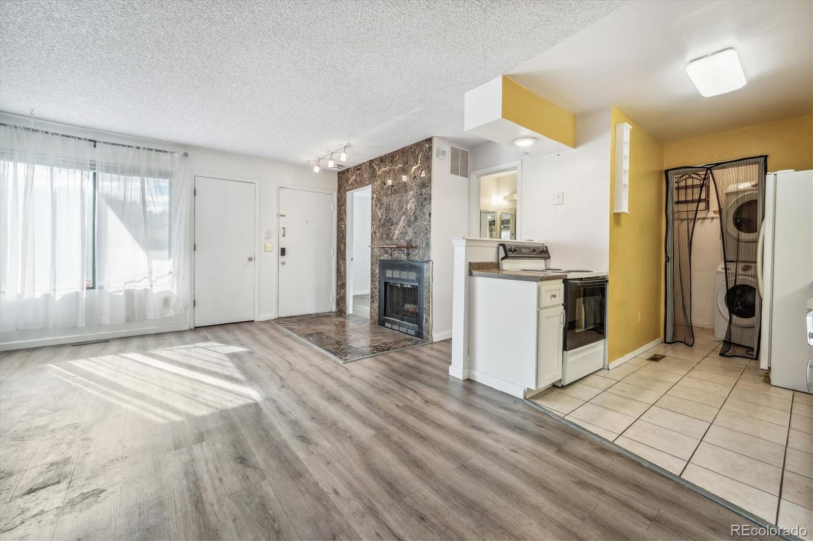 MLS Image #12 for 1830  newland court 101,lakewood, Colorado