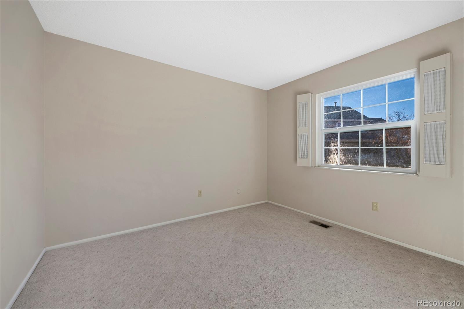 MLS Image #26 for 7040 s forest court,centennial, Colorado